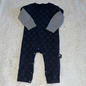 Nununu baby skull footie/ sleeper ☠️